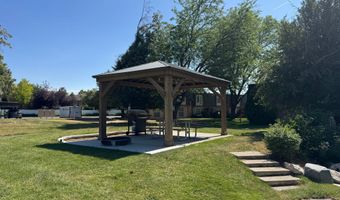 88 W 50 S A4, Centerville, UT 84014