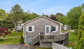 8 Stackpole Cir, Bourne, MA 02532