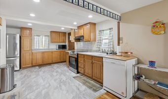 6111 Loud Dr, Oscoda, MI 48750