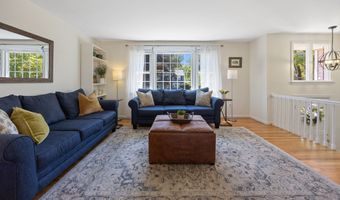258 Argyle Rd, Cheshire, CT 06410