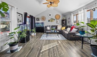 14 Georgetown Blvd, Barnegat, NJ 08005