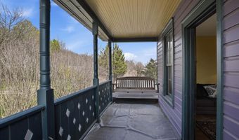 144 W MAIN St, Adamstown, PA 19501