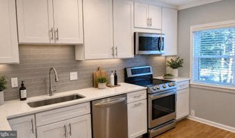 2329 9TH St S, Arlington, VA 22204