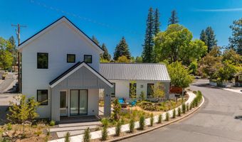 15 NW St Helens Pl # 1 & #2, Bend, OR 97703