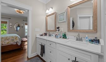 215 River Rd, Arapahoe, NC 28510