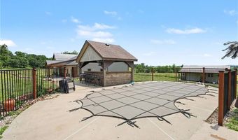 19164 258th Rd, Atchison, KS 66002