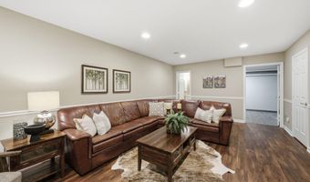 2638 FAIRFAX Dr, Arlington, VA 22201