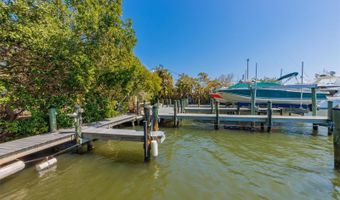 826 S BAY Blvd A, Anna Maria, FL 34216