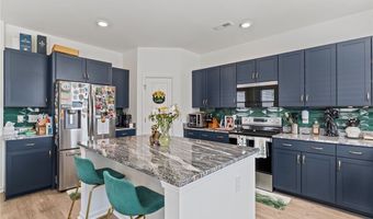 55 Walkabout Dr, Aberdeen, NC 28315