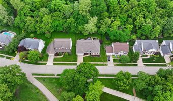 500 Terrington Dr, Ballwin, MO 63021