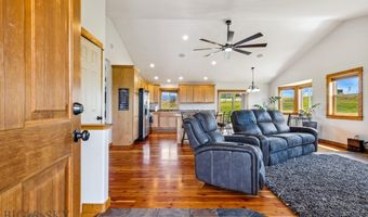 418 May Ln, Belgrade, MT 59714