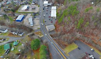 725 RITTER Dr, Beaver, WV 25813