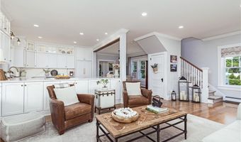 65 Spring St, North Kingstown, RI 02874