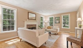 8 Whitney Ln, Boxborough, MA 01719