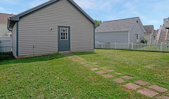 20460 CHARTER OAK Dr, Ashburn, VA 20147