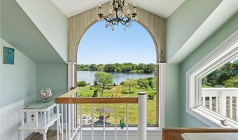 180 Clearview Rd, Charlestown, RI 02813