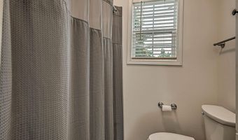 19009 Rich Valley Rd, Abingdon, VA 24210