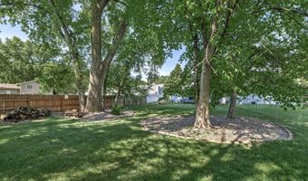 13994 Holyoke Ct, Apple Valley, MN 55124