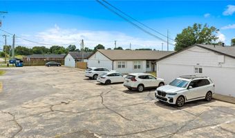 1304 1306 1308 SE C St, Bentonville, AR 72712