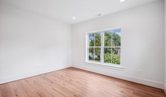 4613 CHASE Ave, Bethesda, MD 20814