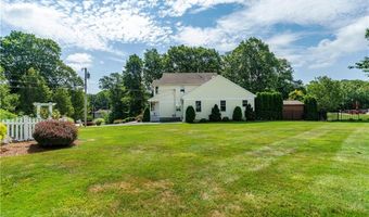 9 Wilshire Ln, Cranston, RI 02921
