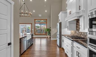 3711 Bitterroot St, Bentonville, AR 72712