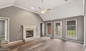 6557 W Grove Dr, Bartlett, TN 38135