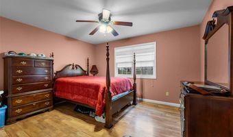 102 Woodland, Anna, IL 62906