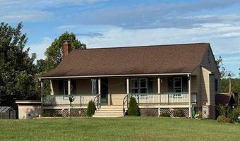 827 Wolf Creek Ln, Appomattox, VA 24522