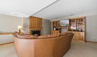 2089 Whispering Oaks Dr NE, Alexandria, MN 56308
