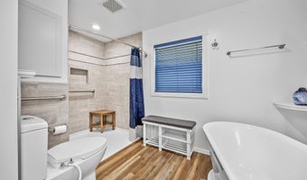 727 Periwinkle Cir, Barefoot Bay, FL 32976