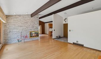 2110 Ashmore Dr, Ames, IA 50014