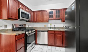 3709 GRANT Pl NE B, Washington, DC 20019