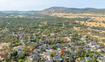 515 Live Oak Ct, Angels Camp, CA 95222