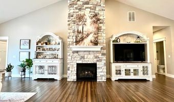 805 Spyglass Hill Dr, Bedford, IN 47421