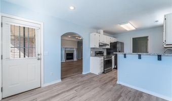 4005 Carriageway Ave, Bentonville, AR 72712