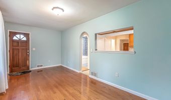 945 Rose Dr, Ann Arbor, MI 48103