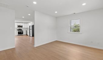 554 COMPASS Rd E, Baltimore, MD 21220