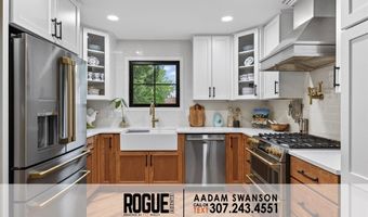 2048 Linda Vista Dr, Casper, WY 82609