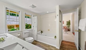 1607 Carroll Dr NW, Atlanta, GA 30318