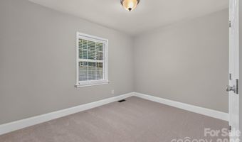 1323 Carolyn Dr, Charlotte, NC 28205