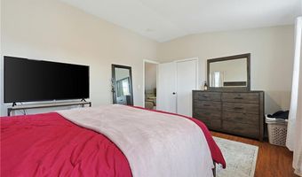 49 Emanuel St, North Providence, RI 02911