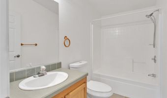 22241 Nisqually Rd 98, Apple Valley, CA 92308