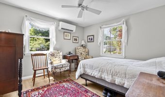 13 Canton Valley Cir, Canton, CT 06019