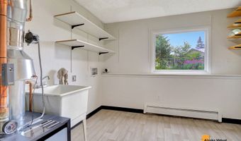 3430 Evergreen St, Anchorage, AK 99504