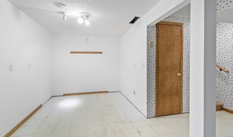 14238 Raven St NW, Andover, MN 55304