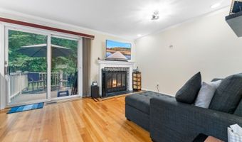 4 Brightwood Ln, Bedminster, NJ 07921