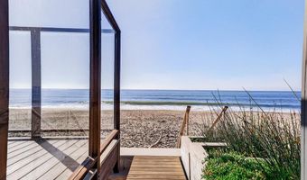 619 Beach Dr, Aptos, CA 95003