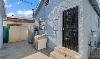 1766 E 105th St, Los Angeles, CA 90002