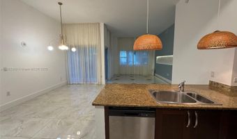 20000 E Country Club Dr 104, Aventura, FL 33180